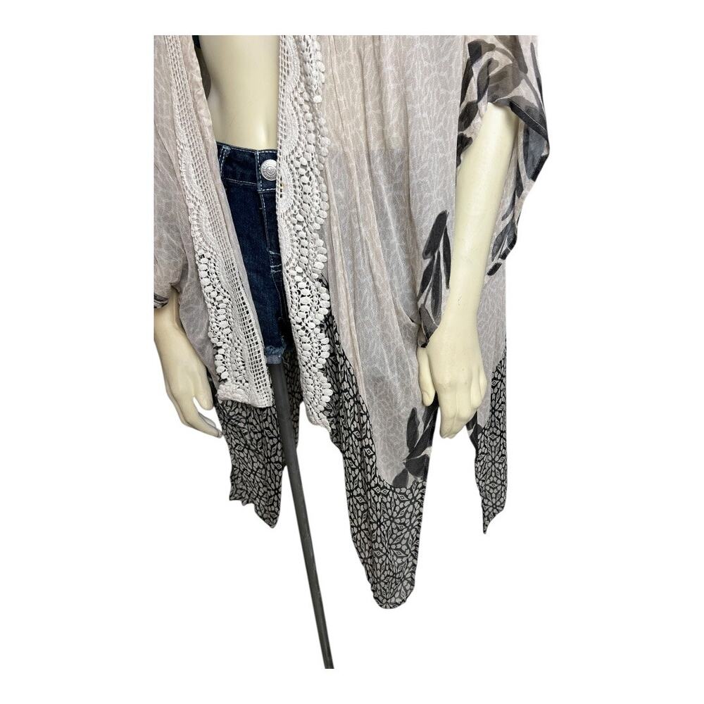 Anthropologie Elizabeth Gillet Sheer Kimono Boho Watercolor Crochet Beach - Picture 3 of 10